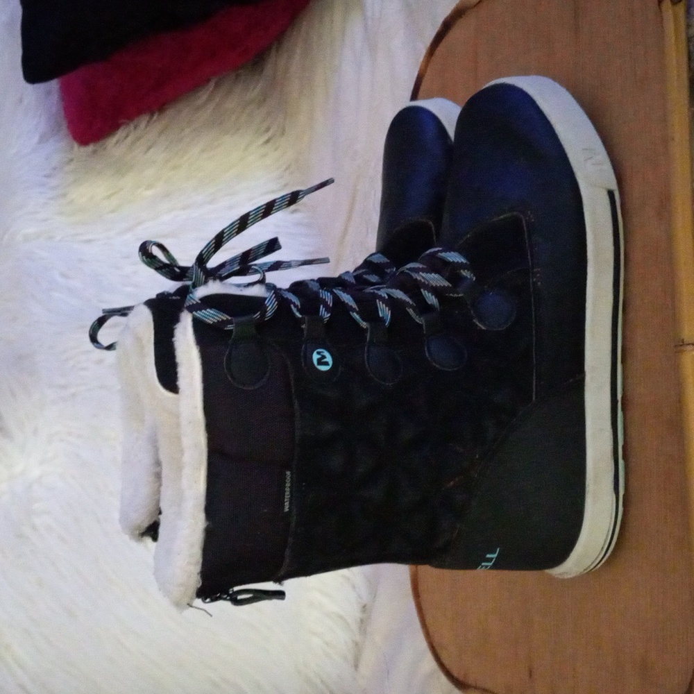Merrell Black Winter Snow Boots Size 6M - Picture 2 of 8